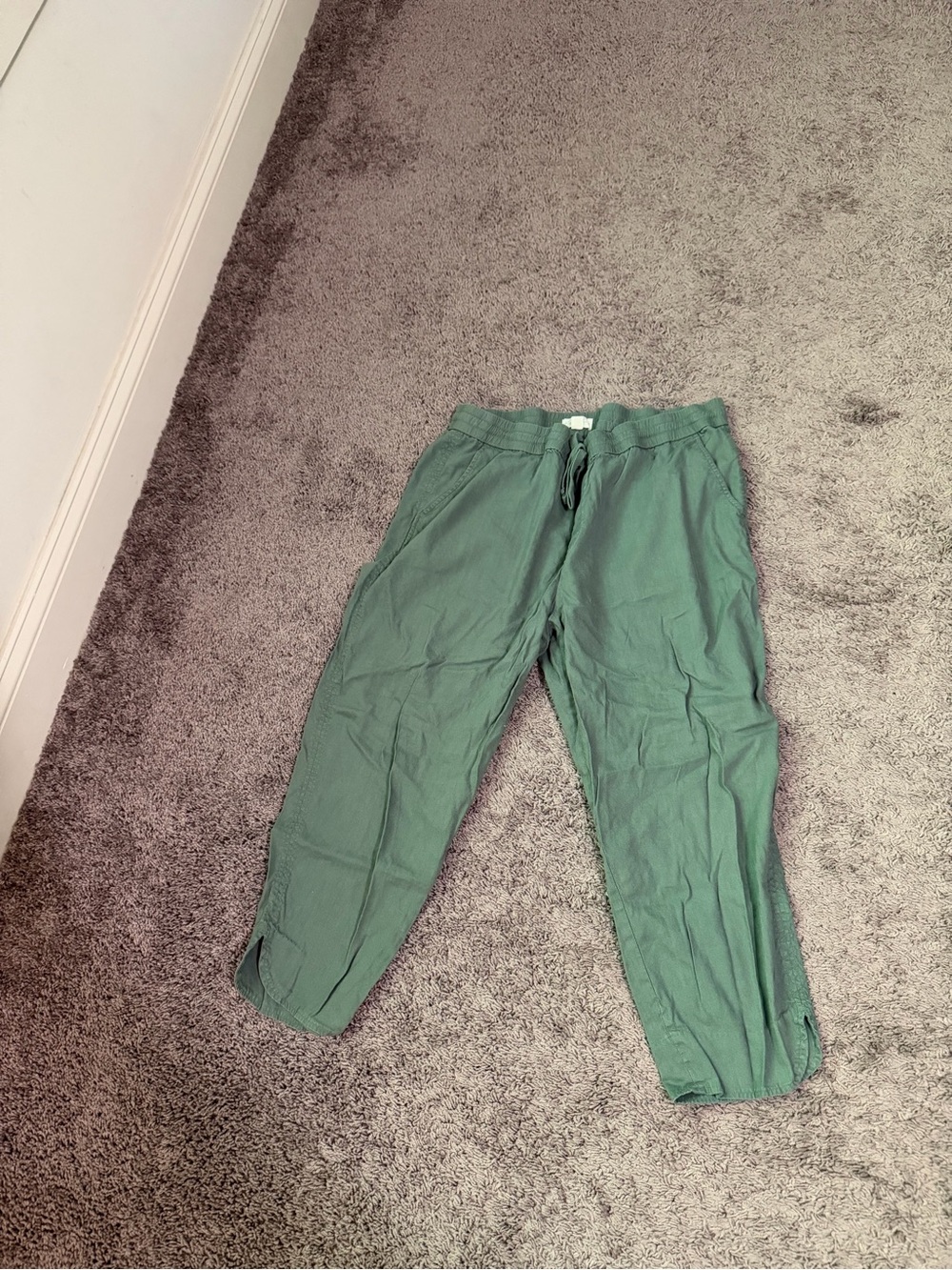 Comfort Drawstring Linen-Blend Pants in Green